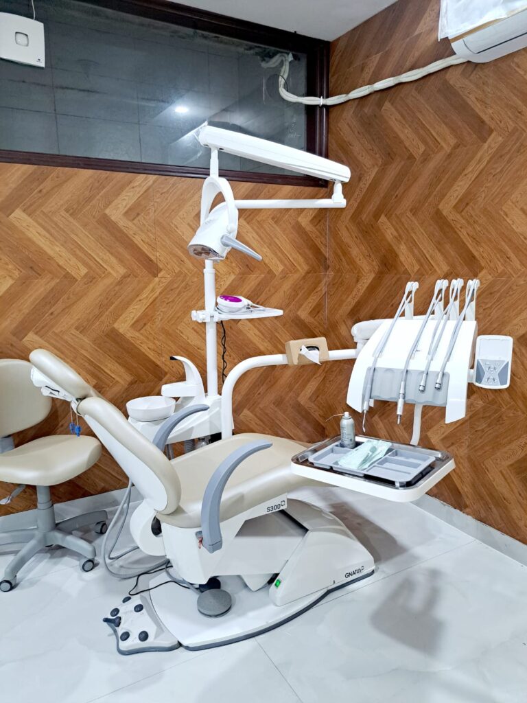 Best Dental Clinic in South Delhi - Makkar's Multispeciality Dental Clinic